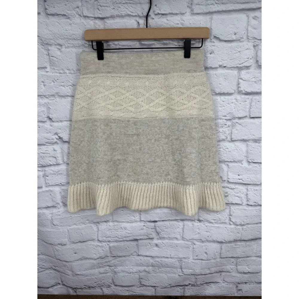 Akini‎ Knit Sweater Skirt Womens Small Cream Oatmeal Wool Blend Ruffle Hem Boho